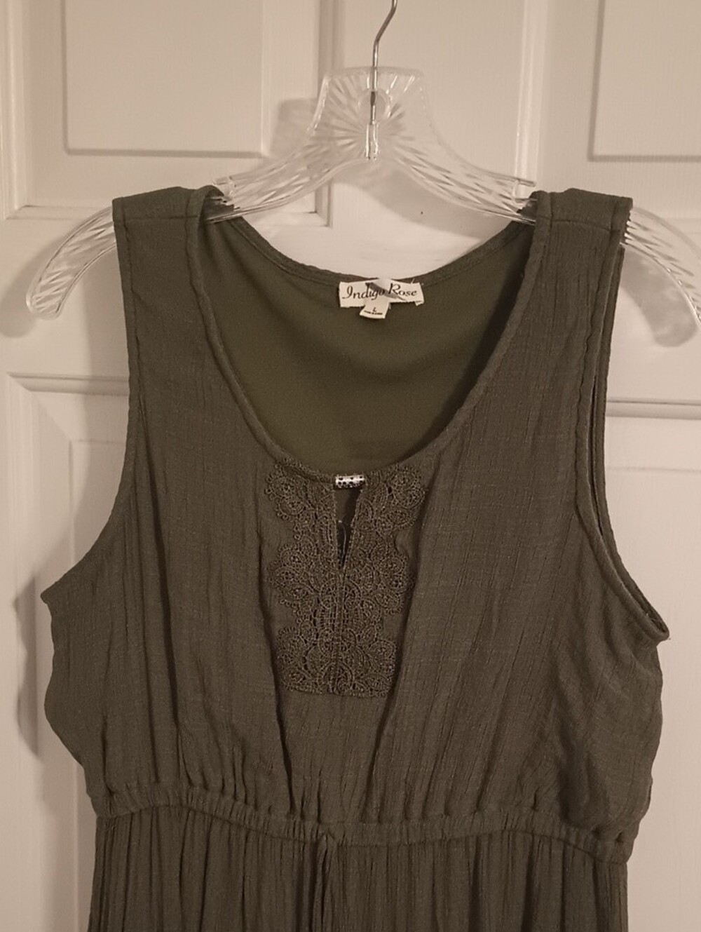 Indigo Rose Sleeveless Olive Maxi Dress with Lace Trim - Picture 3 of 10